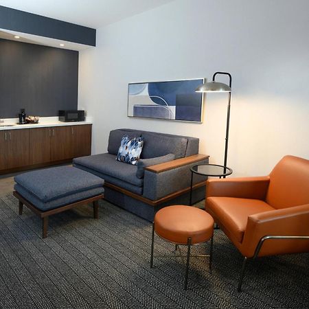 בלנטיין Courtyard By Marriott Charlotte Waverly מראה חיצוני תמונה